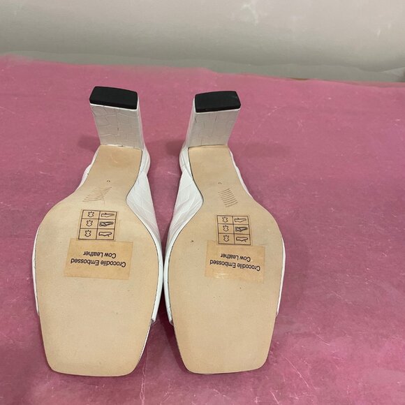 New Paige Crocodile Embossed White Leather High Heeled Open Toe Mules - Picture 3 of 4